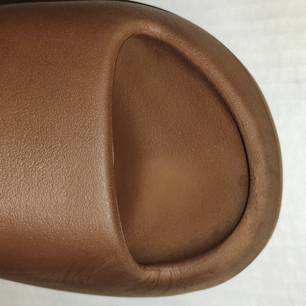 Yeezy Slides. Brown in Color. Men's size 10. - Picture 4 of 14